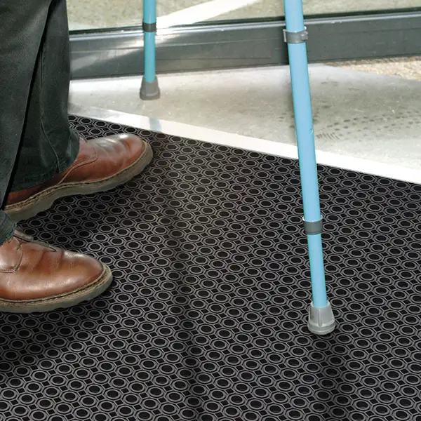 Caillebotis M69 Mini : tapis caoutchouc pour handicapés et pour malvoyants